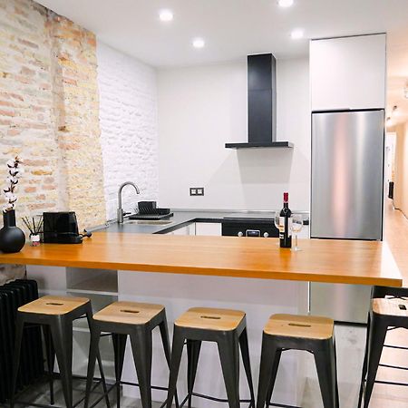 Espacioso Apartamento En El Centro De Pamplona Exterior photo