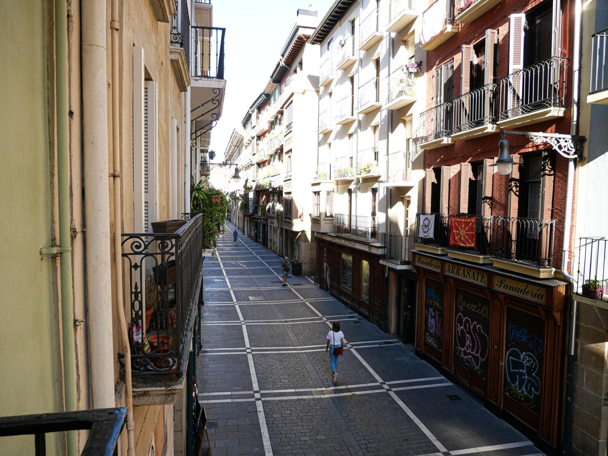 Espacioso Apartamento En El Centro De Pamplona Exterior photo